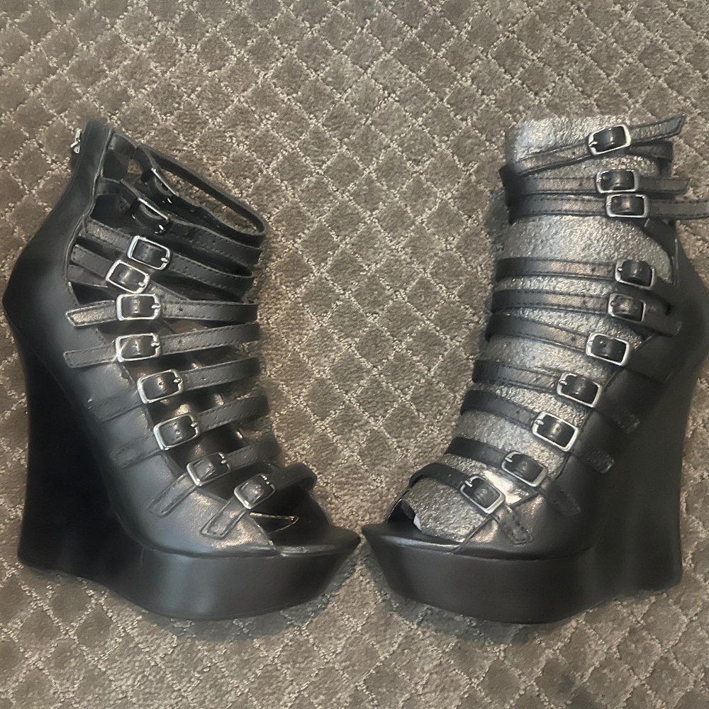 Bebe Karen Wedge Heels